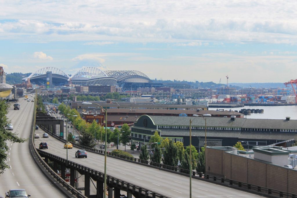 Vista do Victor Steinbrueck Park Pike_Place_Seattle-10